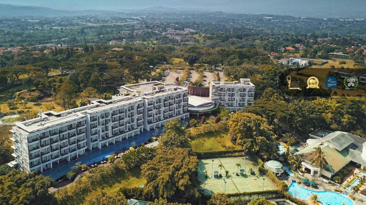 R Hotel Rancamaya Bogor Esterno foto
